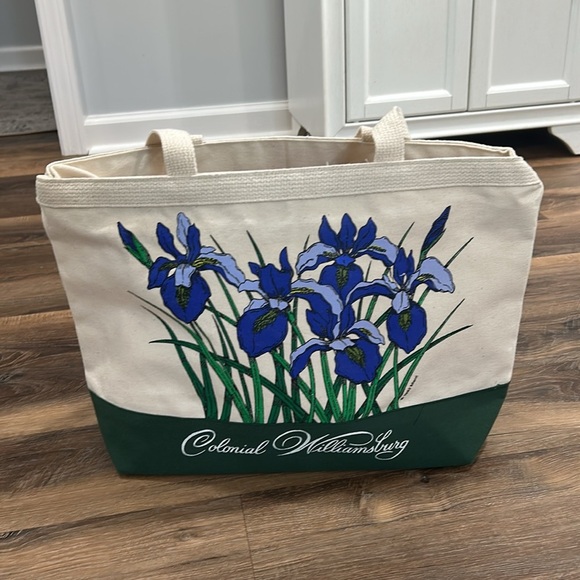 Colonial Williamsburg VA canvas Purple Iris Tote Bag with zipper closure &handle - Picture 5 of 12